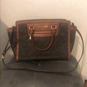 Michael Kors purse
